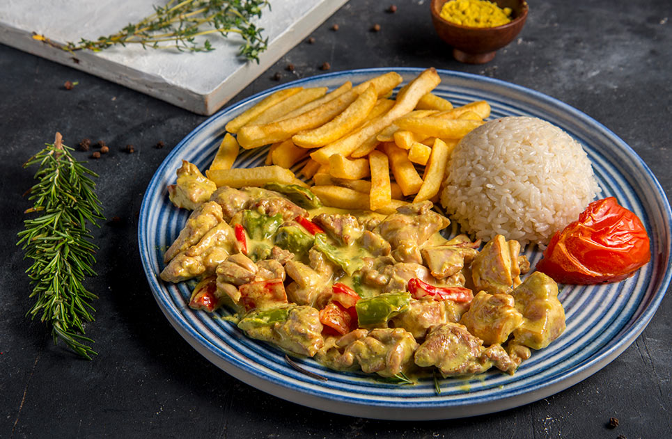 KÖRİ SOSLU TAVUK MENÜ